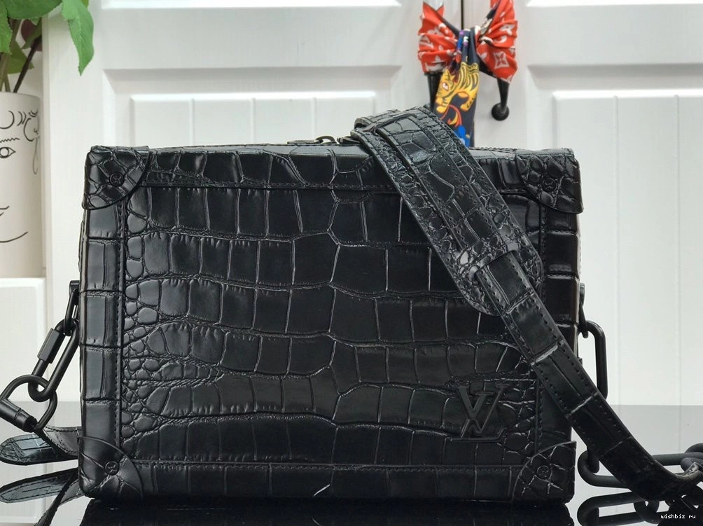 WIS LOUIS SOFT TRUNK VUITTON 0804